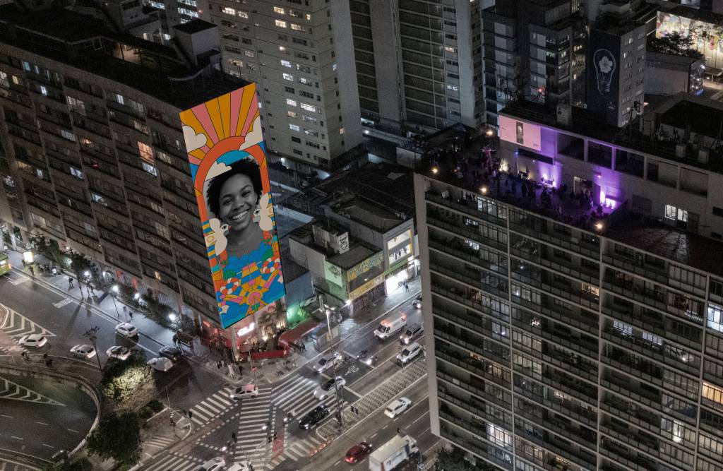 Emoções dos paulistanos serão projetadas em prédio na Avenida Paulista