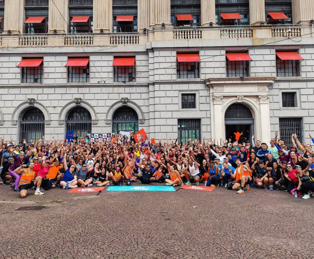 Centro de SP ganha corrida de rua gratuita com passagem por pontos turísticos