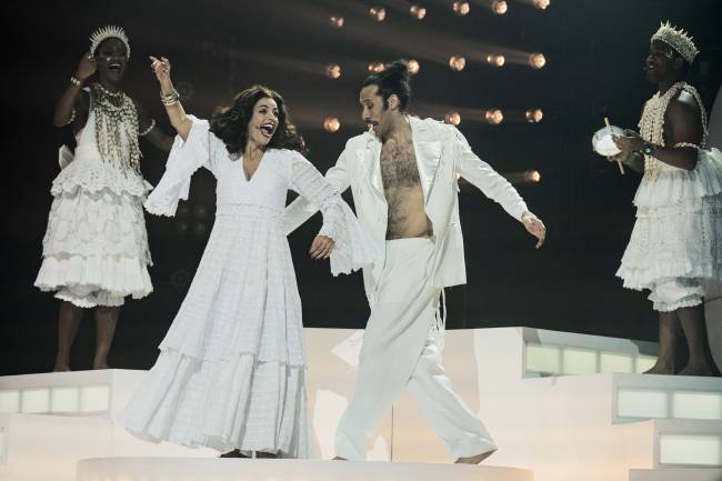 cena-de-musical-sobre-Clara-Nunes