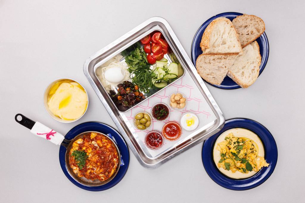 PAC recebe Fred Caffarena, do Make Hommus. Not War, para brunch turco