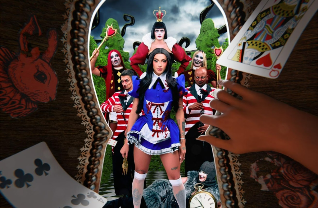 Pabllo Vittar adianta novidades do Halloween de 2025