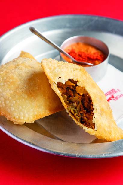 Por Amor: pastéis de picadinho Por Amor: pastéis de picadinho