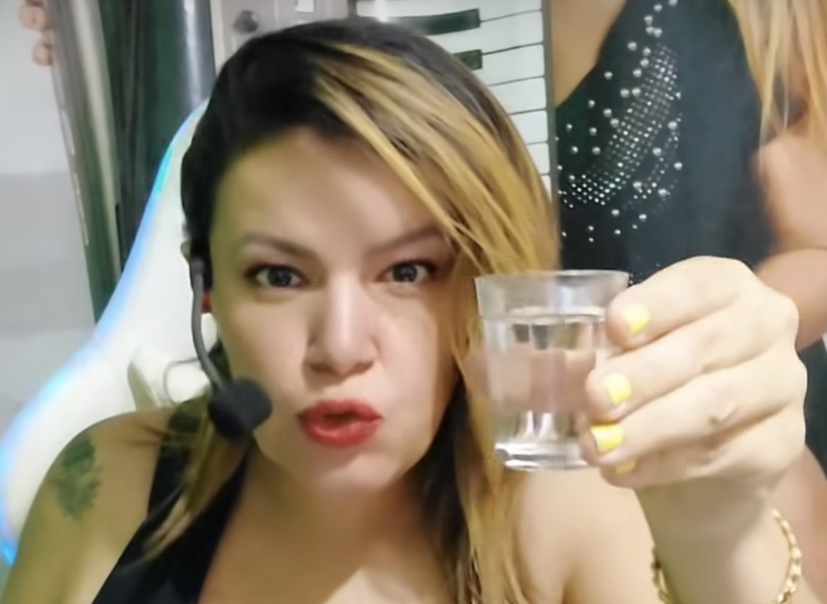 “Garçom, tem Pitú?”: conheça o meme que viralizou nas redes sociais