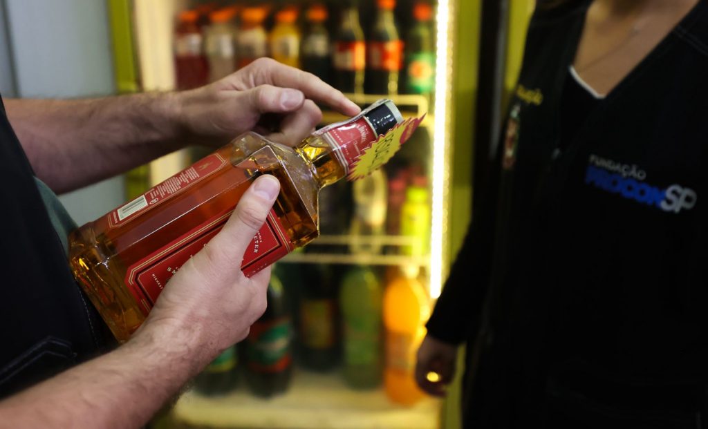 Operação fechou duas fábricas clandestinas no interior de SP