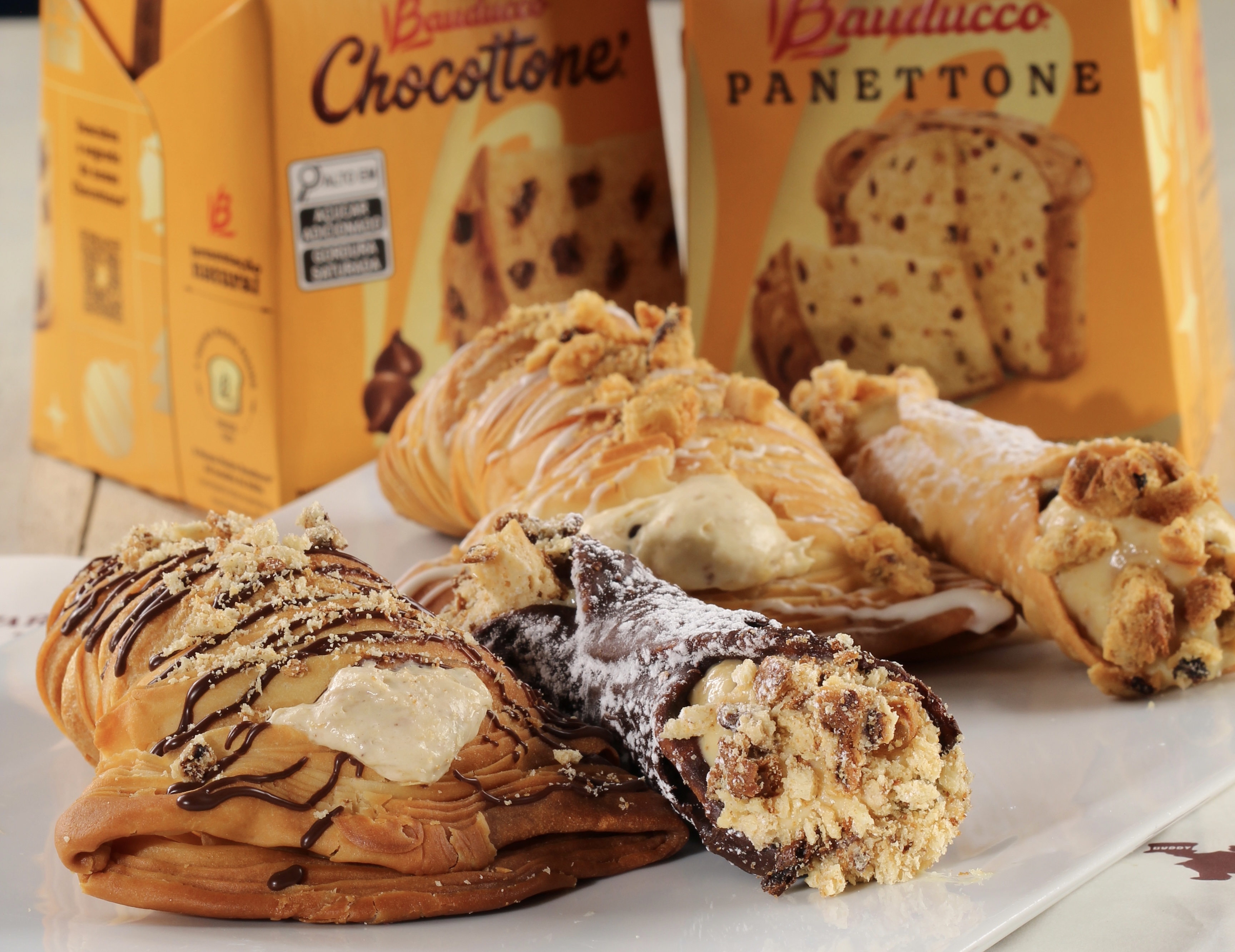Carlo’s Bakery e Bauducco lançam linha natalina