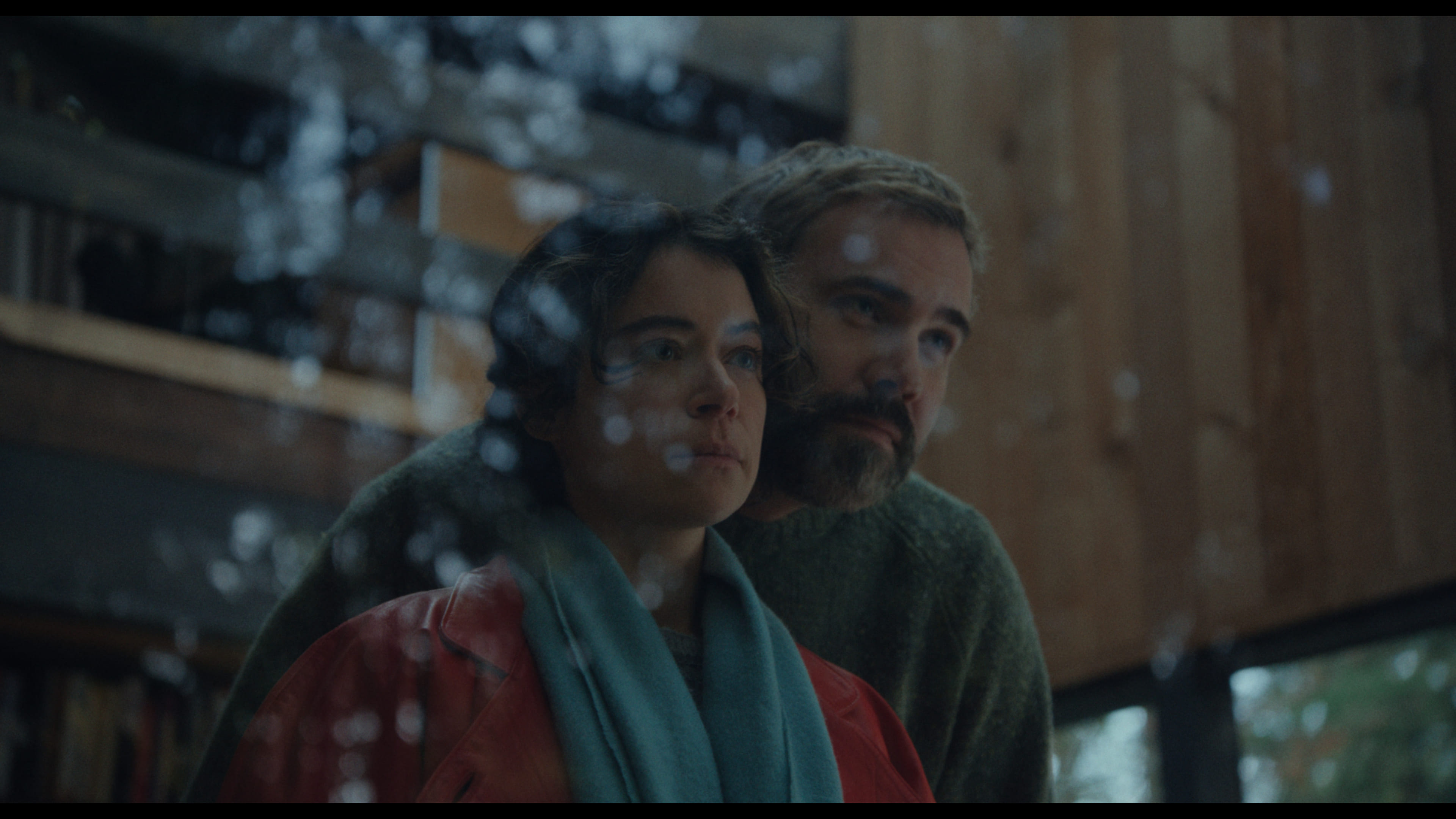 Tatiana Maslany brilha como mulher atormentada em ‘Para Sempre Medo’