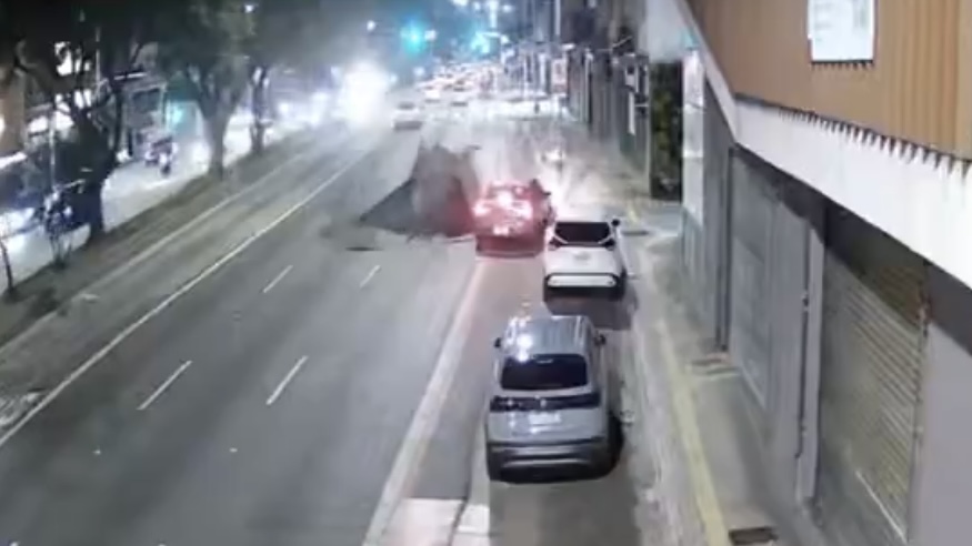 Cratera na Consolação: o que se sabe sobre o buraco e as vias interditadas