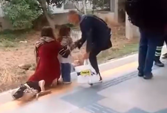 Criança cai em vão de trem na estação Villa-Lobos da Linha 9-Esmeralda