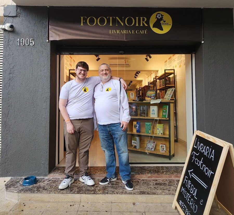 Conheça a Footnoir, nova livraria de rua em Pinheiros