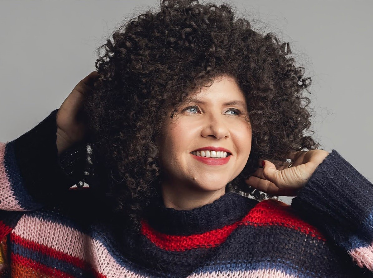 Roberta Campos faz show em homenagem à Legião Urbana em São Paulo