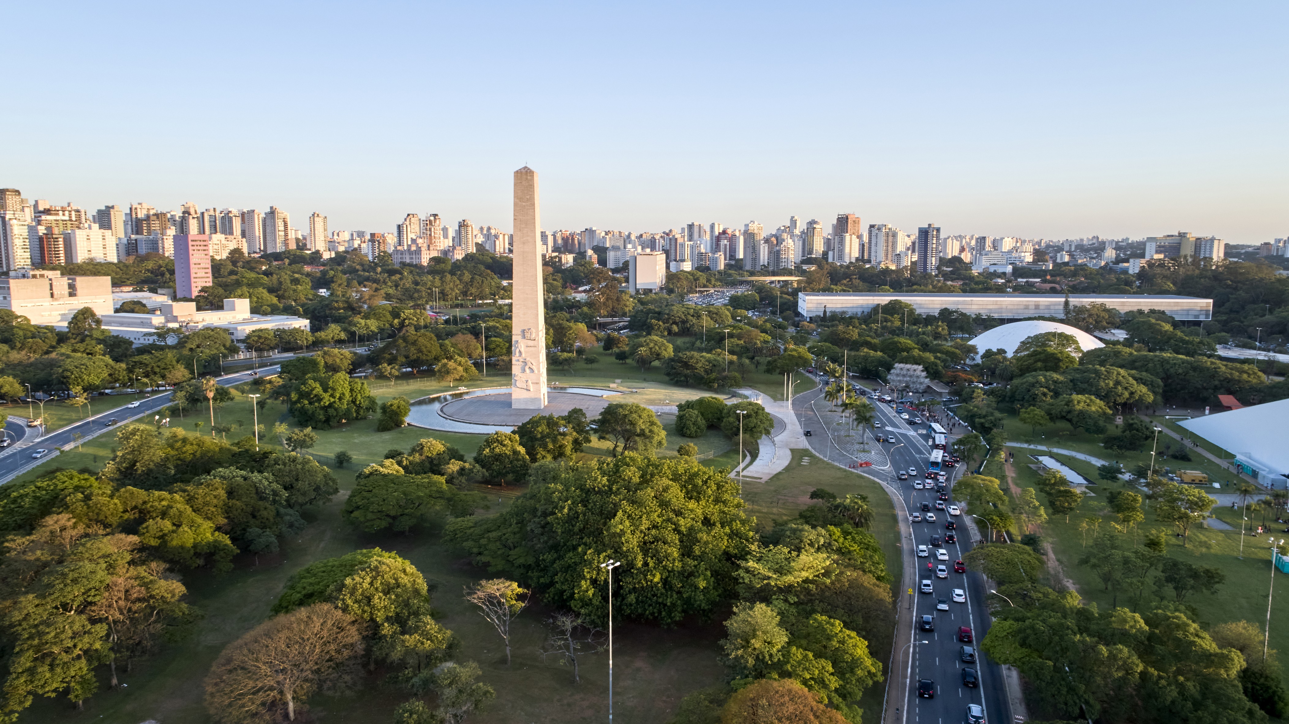Cinco trilhas para explorar o conhecimento no SP2B